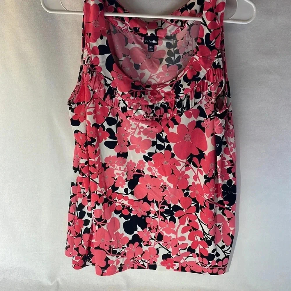 Rafaella sleeveless Blouse Size Xl